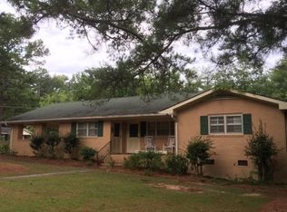 518 Windsor Dr, Manchester, GA 31816