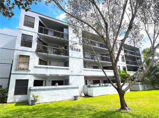 8888 SW 131st Ct APT 205, Miami, FL 33186