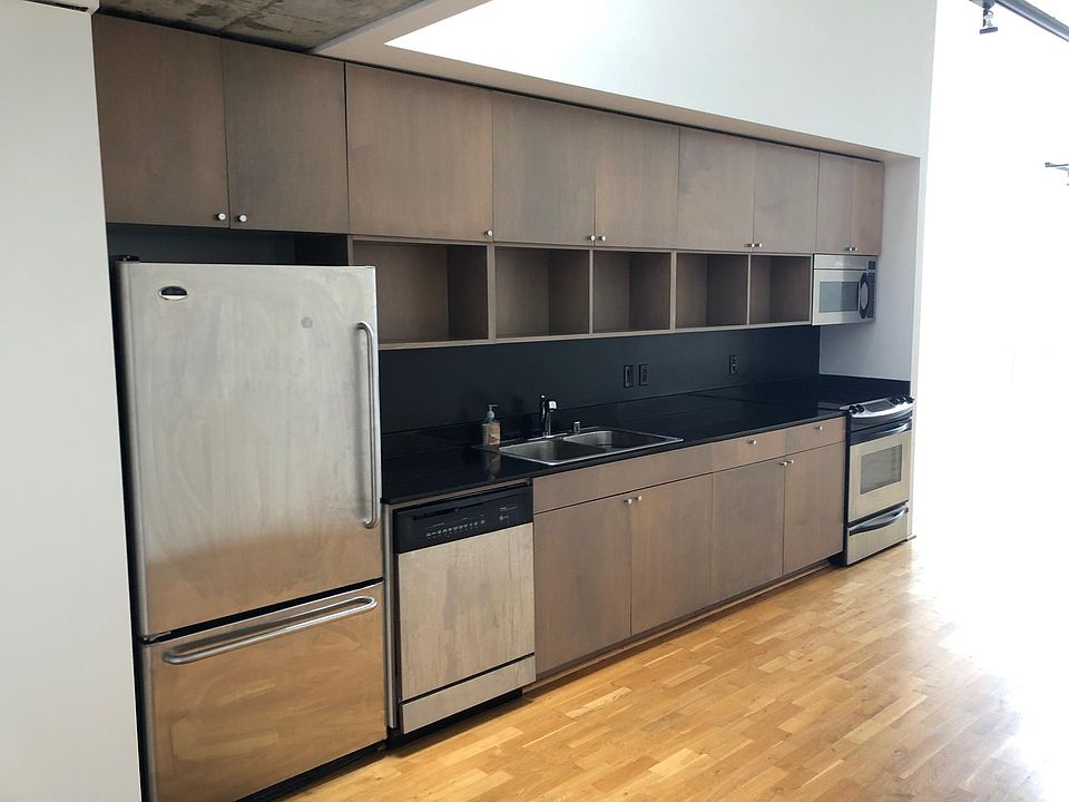 1st image of 855 Folsom St APT 909