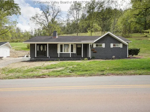 914 Dairy Rd, Poca, WV 25159