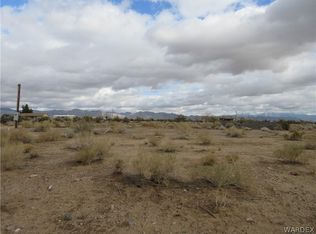 4196 N Cowlic Rd, Golden Valley, AZ 86413