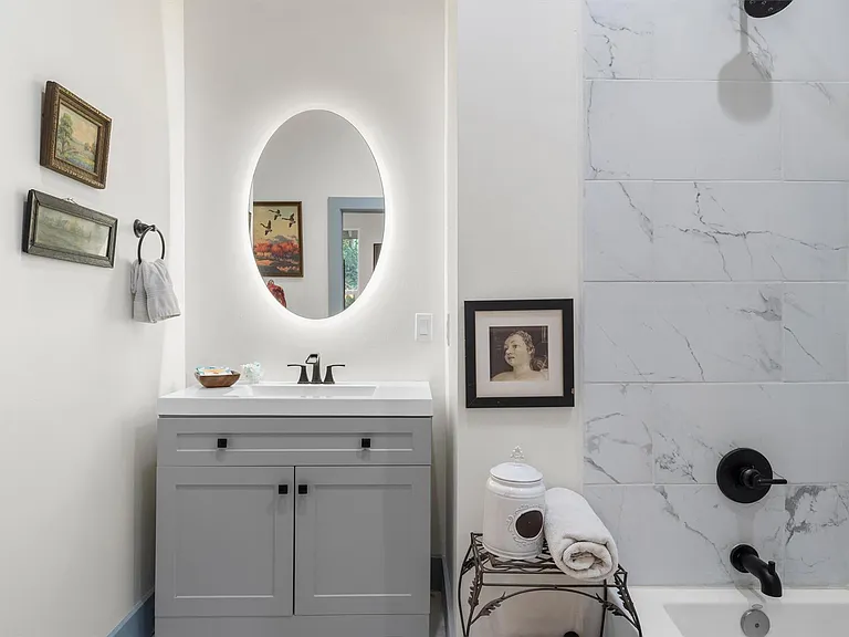 514 Wyeth St — Photo 23