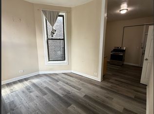 1641 S California Ave #2R, Chicago, IL 60608