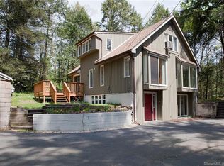 204 Stratton Brook Rd, West Simsbury, CT 06092