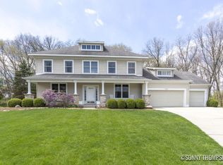 225 Grayfield Ct SE, Ada, MI 49301