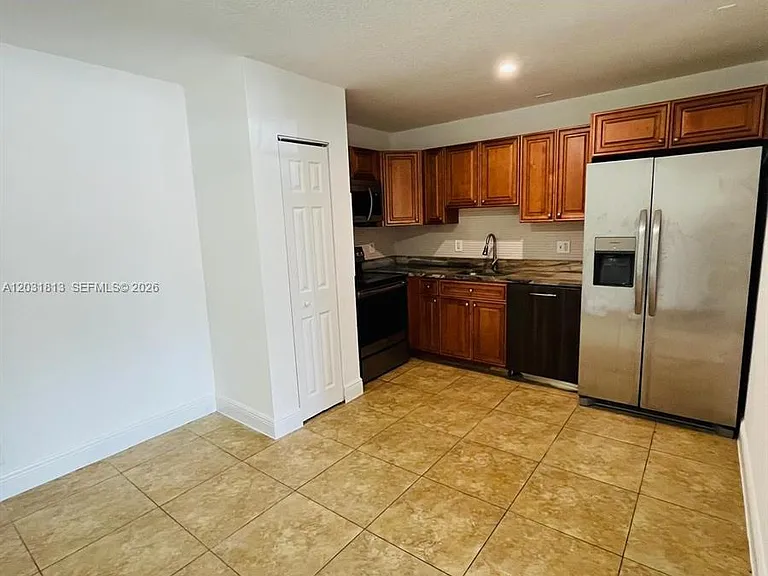 7701 SW 10th Ct #1A — Photo 15