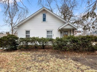 1111 10th St, Marion, IA 52302