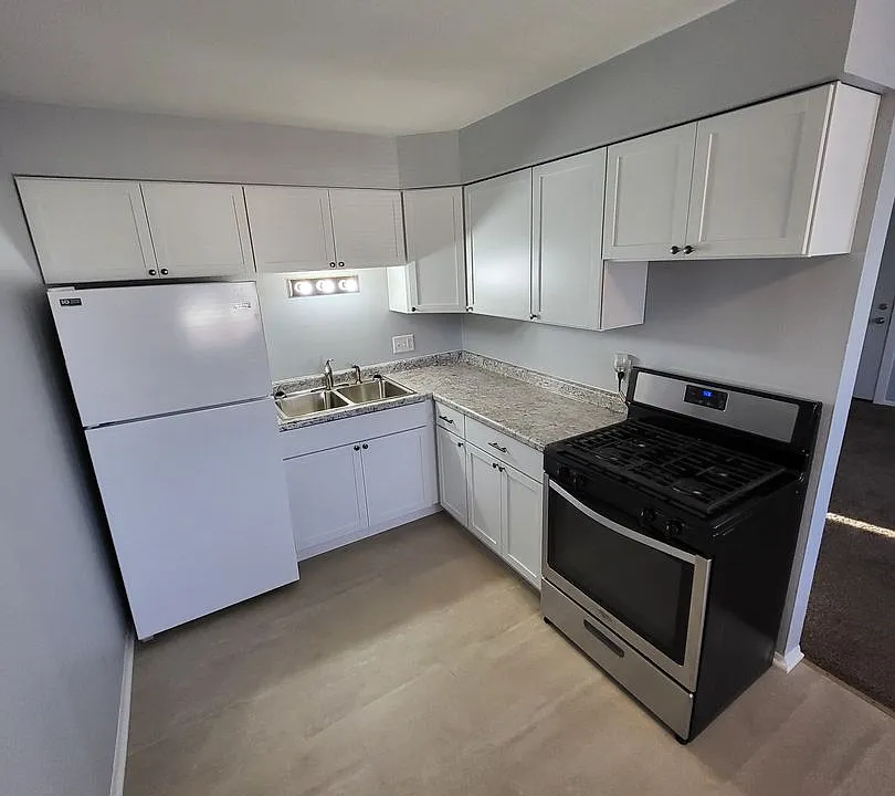 3331 W 29th St