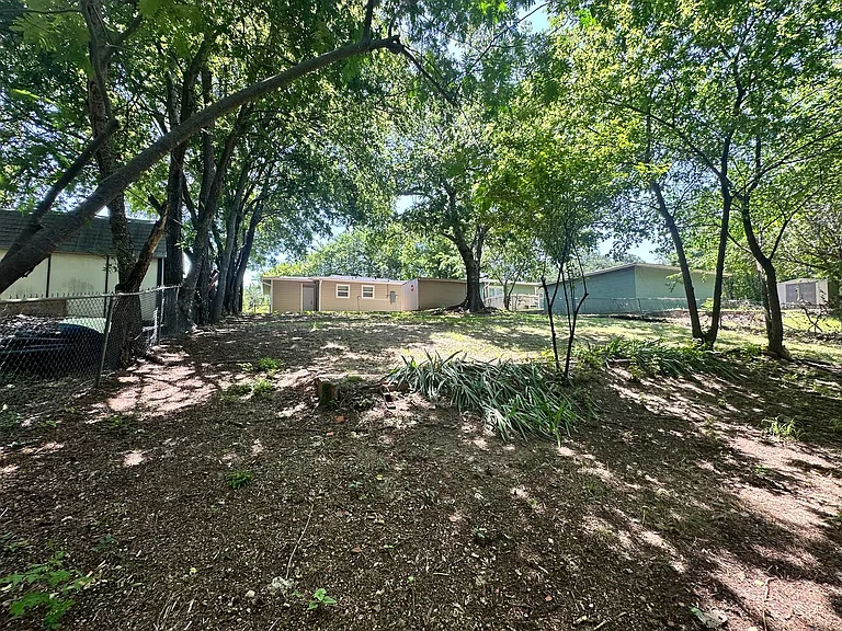 1234 S Brazos St — Photo 19