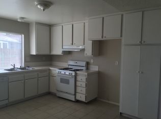 8048 Chalet Pl, San Diego, CA 92126
