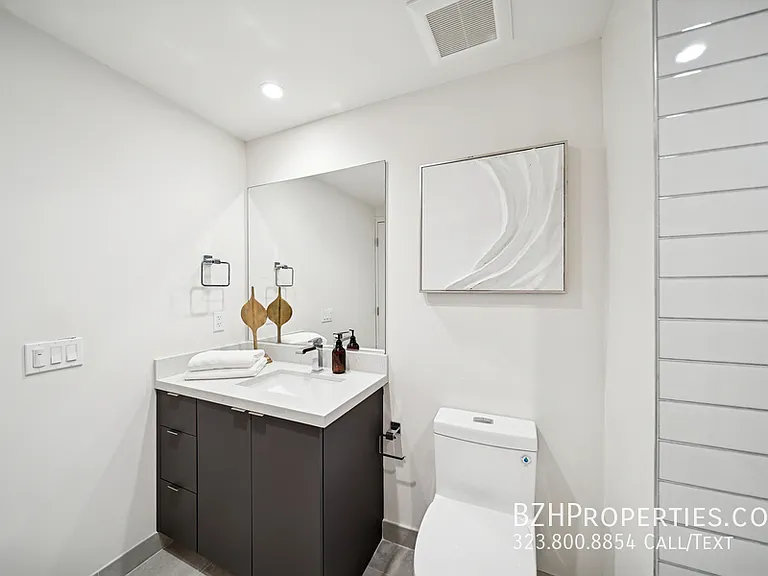 Corning Nineteen — Photo 29