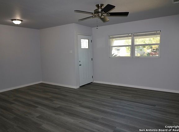 3rd image of 1522 Arroya Vista Dr