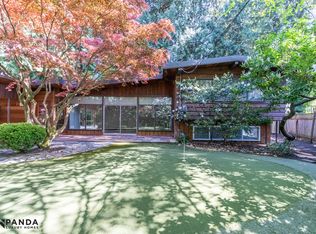 4316 Capilano Rd, North Vancouver, BC V7R4J7