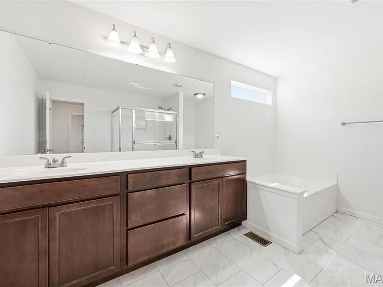 2332 Sand Cherry Dr — Photo 47