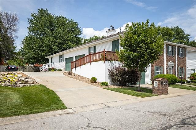 1st image of 222 E Hansen Ct