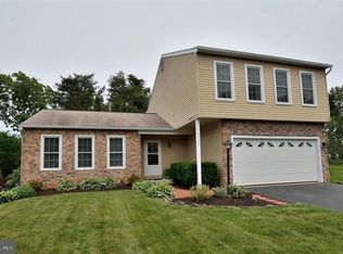 10501 Fairweather Ct, Manassas, VA 20112