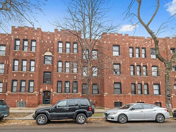 2nd image of 11038-40 S Vernon Ave #416-1E