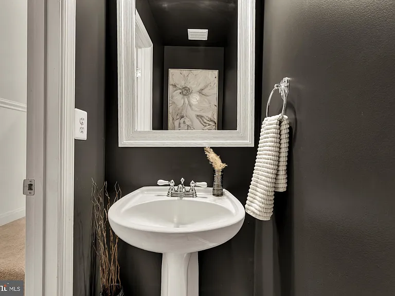 6747 Applemint Ln — Photo 20