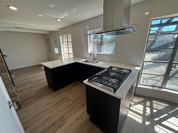 4th image of 4019 Belgrade Dr