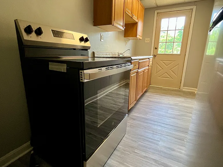 705 McGowan Ave #5 — Photo 15