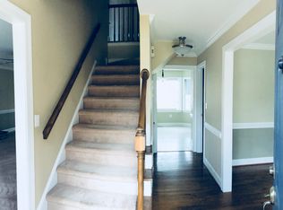 102 Whitby Ct, Cary, NC 27511