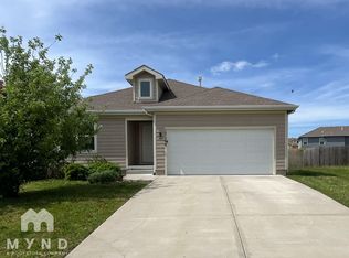 17168 Pratt St, Gardner, KS 66030