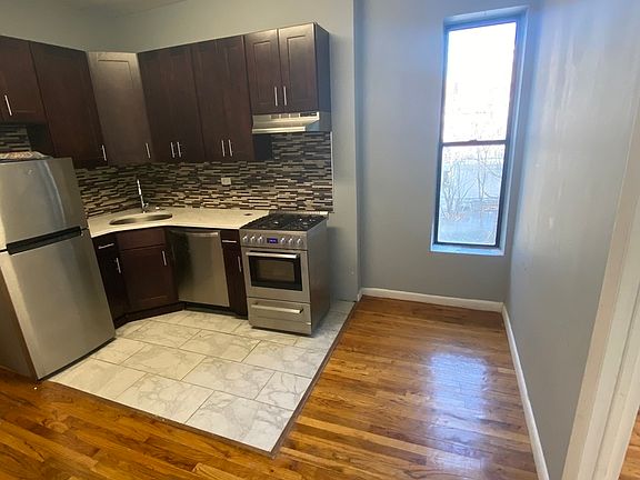 4th image of 234 E 106th St APT 3C7