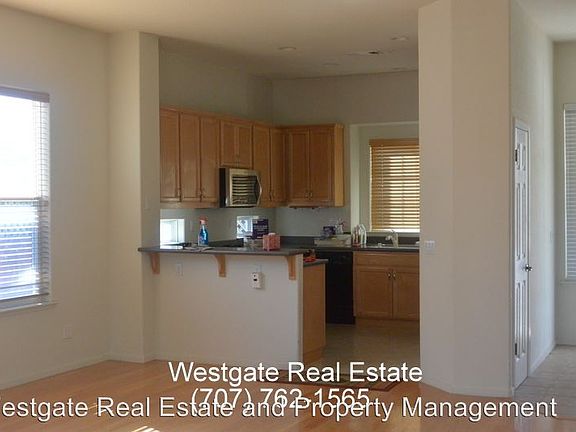 2nd image of 1912 Winchester Ln
