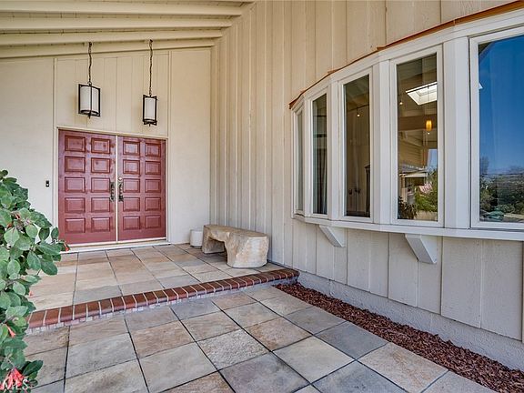 4th image of 6381 Myrtle Dr