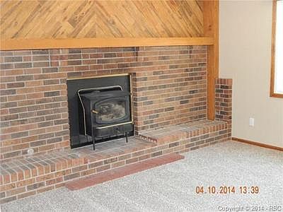 3rd image of 7920 Moundsview Dr