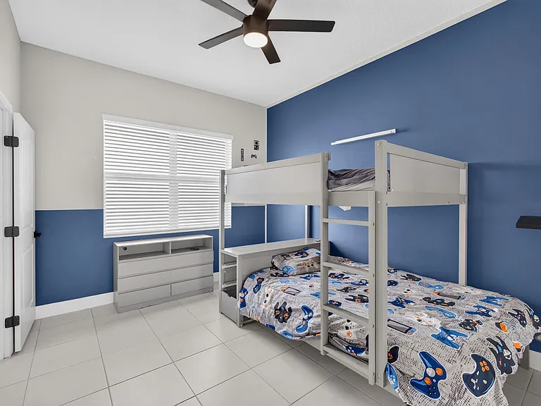 16293 Melogold Dr — Photo 26