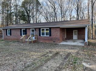 941 Carlisle Whitmire Hwy, Whitmire, SC 29178