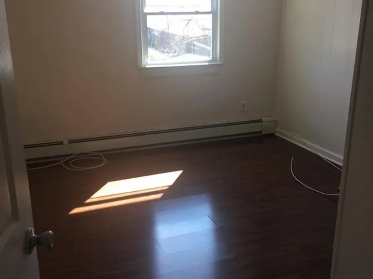 14 Pine St #2 — Photo 5