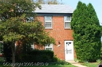 1st image of 904 Cheshire Ct