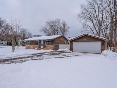 1807 Parklane Ave, McHenry, IL, 60050