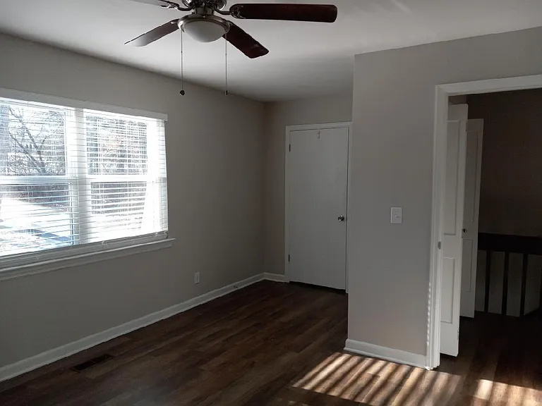 3608 Taft Hwy #B — Photo 7