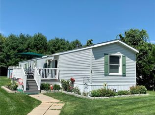31 Carolyn Ln, North Windham, CT 06256