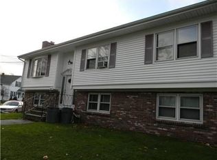 4 Moreland St, Johnston, RI 02919