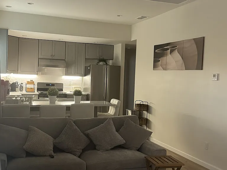 3265 W Avenue L #4 — Photo 12