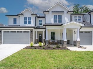 3037 Candlelight Dr, Fayetteville, NC 28311