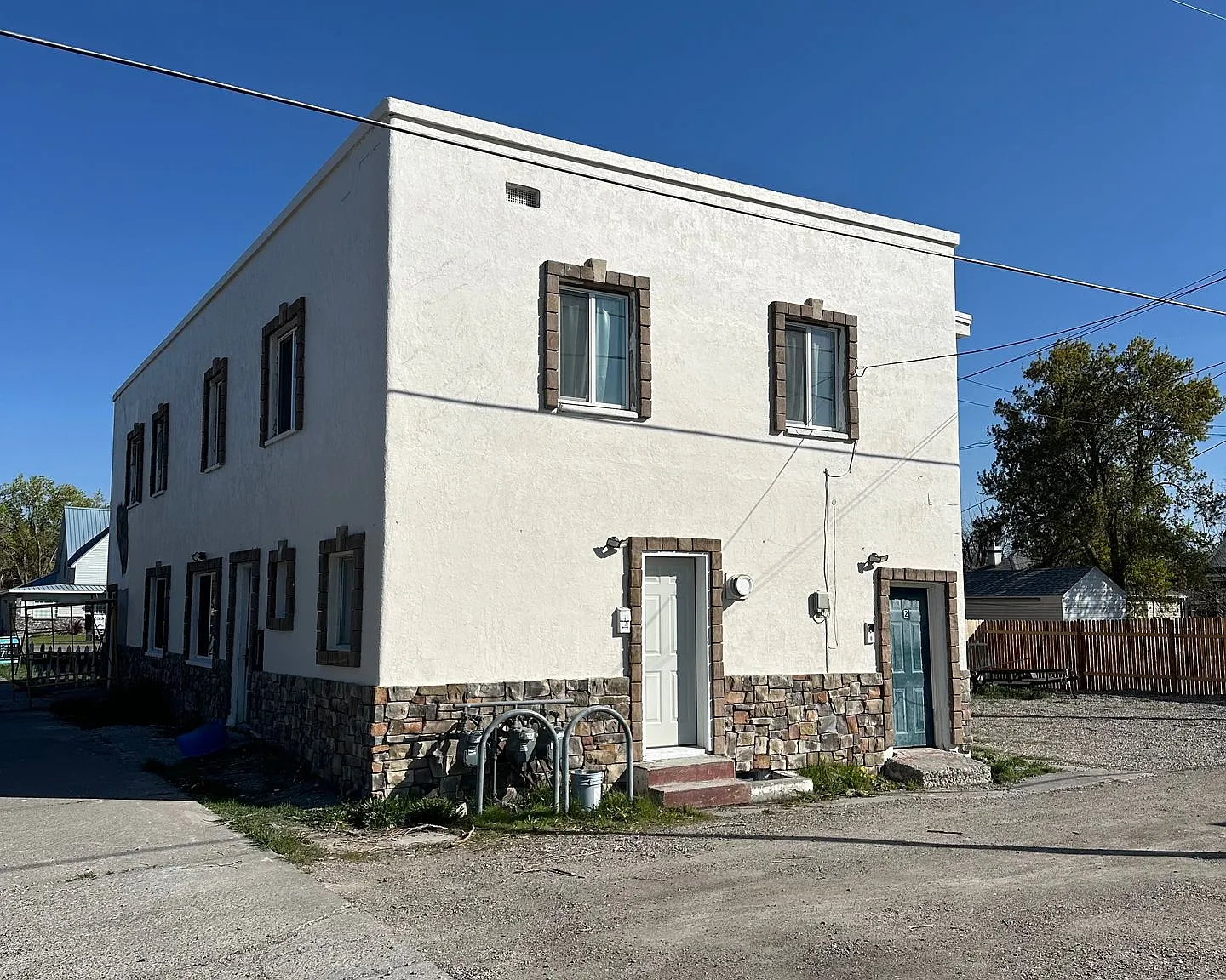 B62EA — Photo 1
