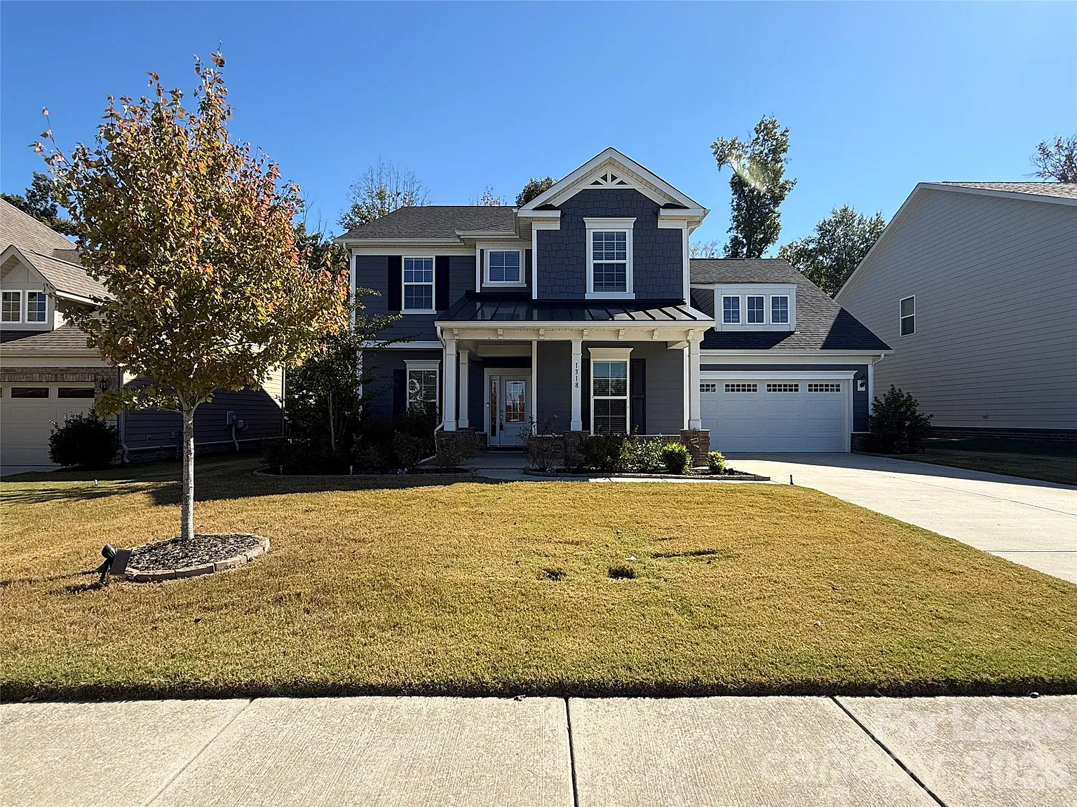 4 bed, 2.5 bath, 3101 sqft, $3,200 — Photo 2