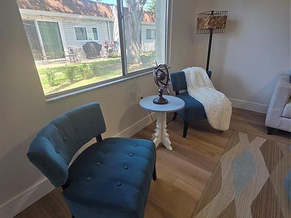5th image of 13719 MISSION OAKS BOULEVARD #0