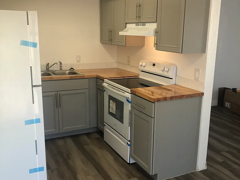4437 Newsom Cir #C — Photo 11