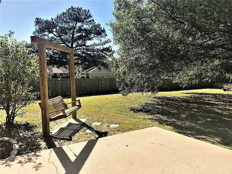 9282 Prairie Dr — Photo 3