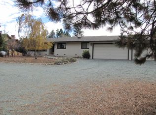 21117 Hemlock St, Groveland, CA 95321