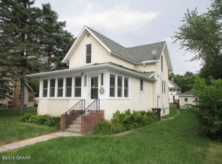 413 2nd Ave SE, Glenwood, MN 56334