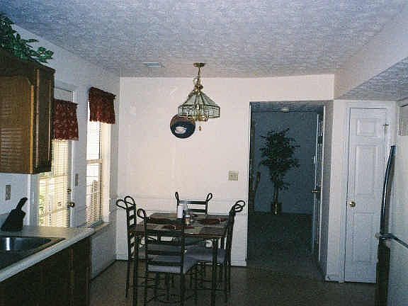 Eat in Kitchen