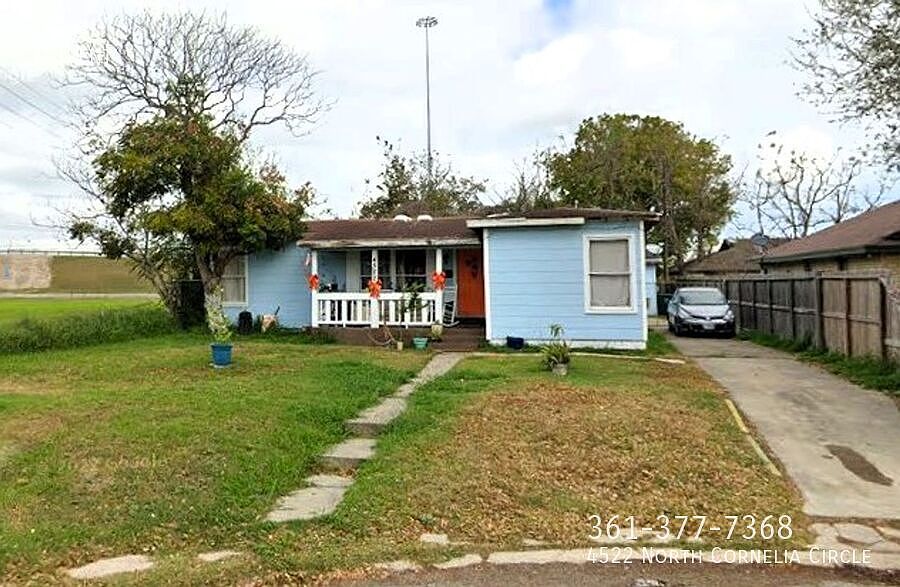 1st image of 4522 N Cornelia Cir