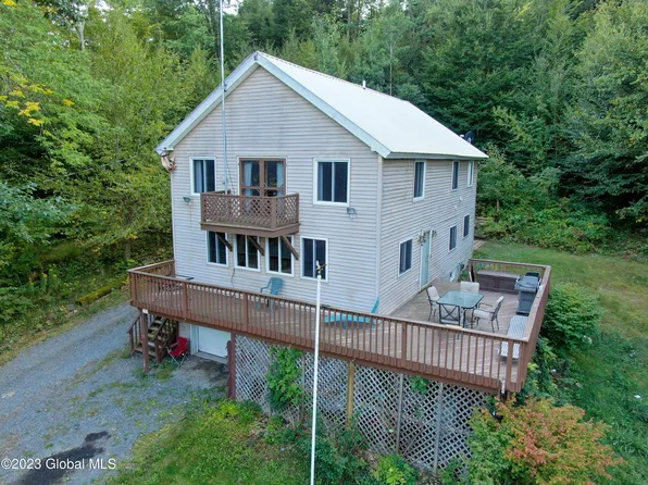183 River Road, Northville, NY 12134
